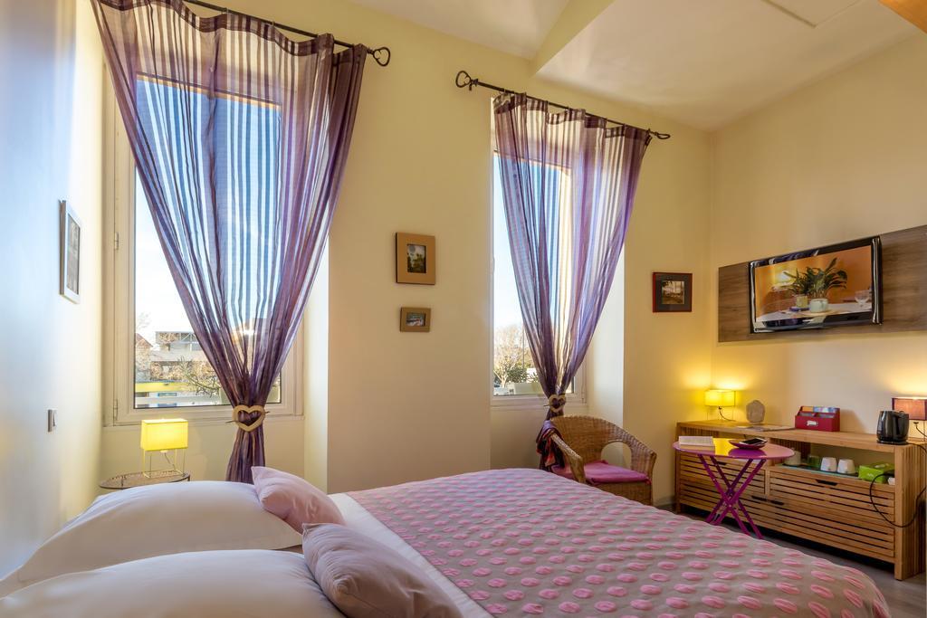 Les Chambres De Jeannette Марсель Экстерьер фото